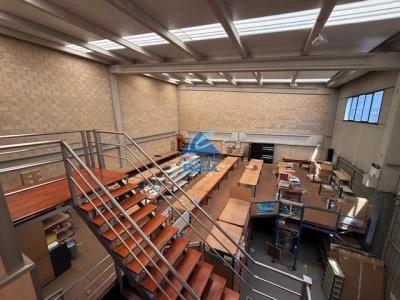 Miniatura de  Pabellón industrial en venta en Loiu